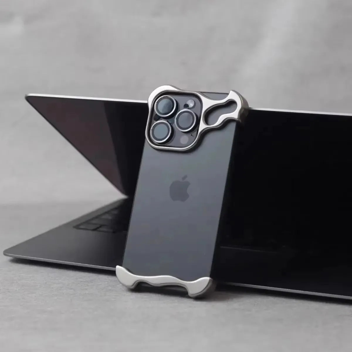 SteelGuard - Light for iPhone