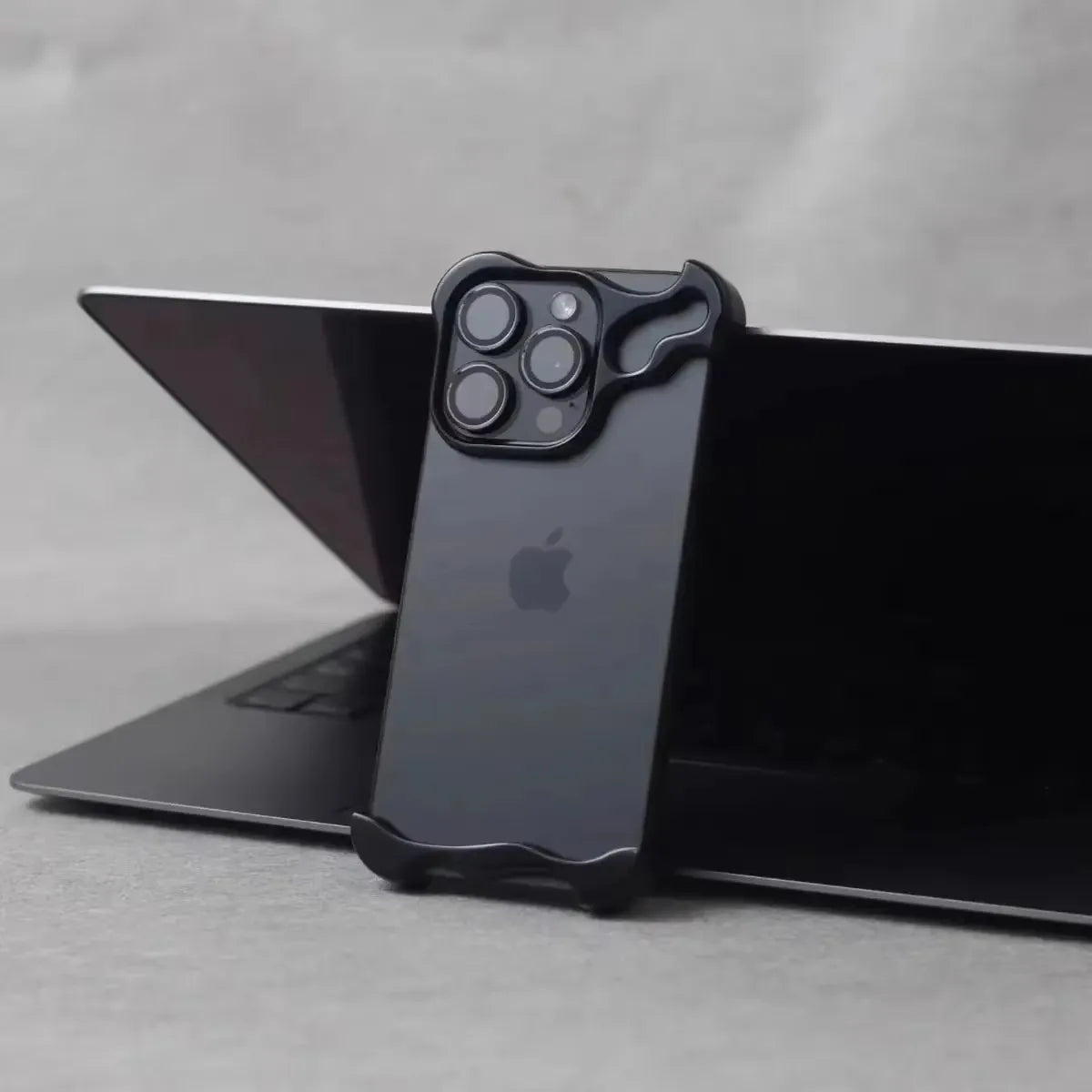 SteelGuard - Light for iPhone